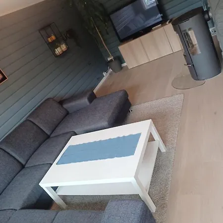 Flott Enebolig I Til Leie Naer Dyreparken Villa Lillesand